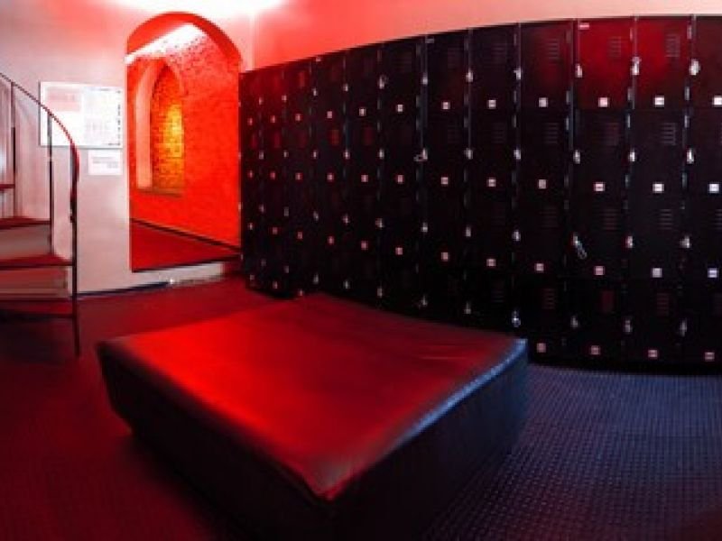 07-1dbd9eff Our House - See the house of the Wild Gay Sauna